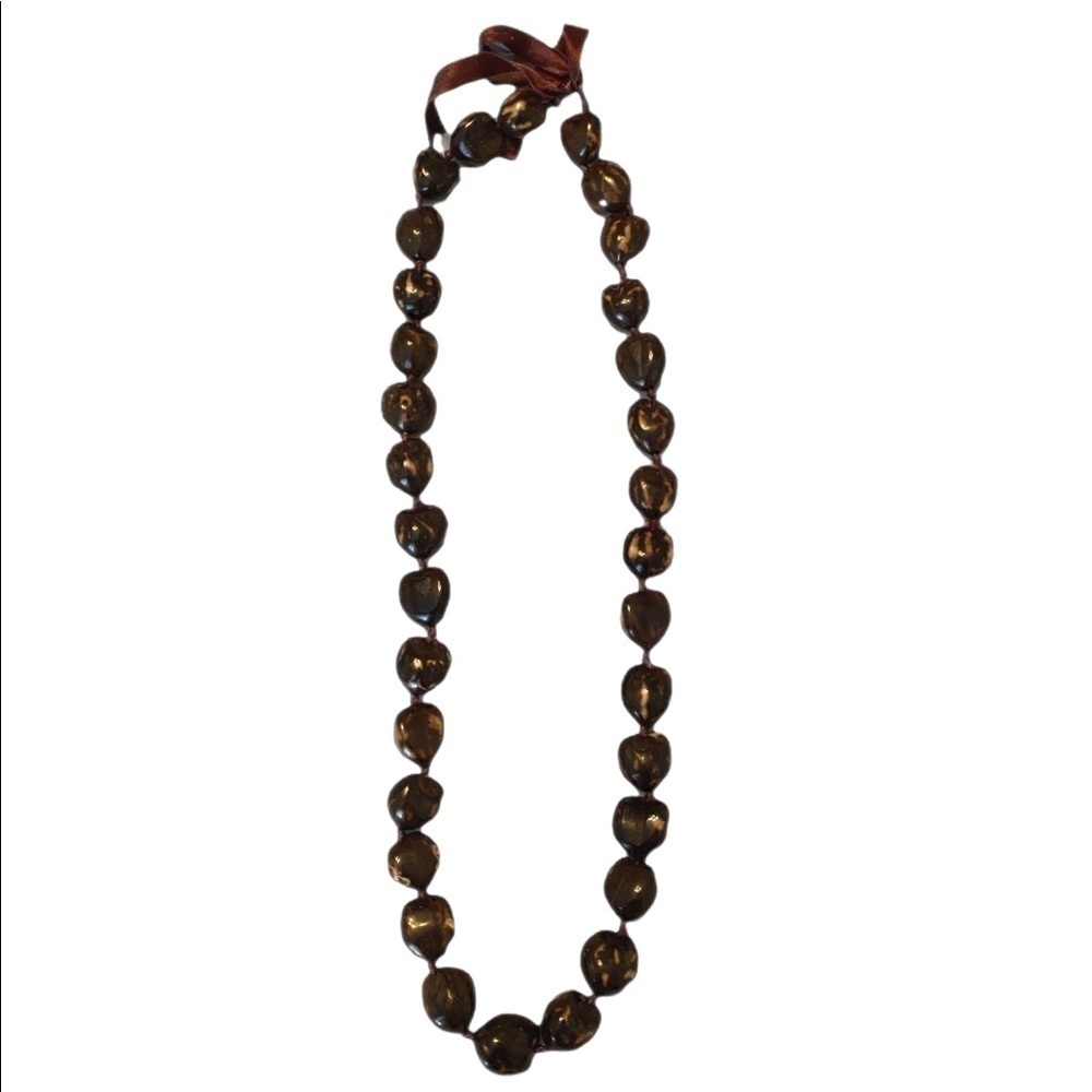 HAWAIIAN Dark Brown Kukui Nut Necklace Lei w/ Ribbon Accent - Picture 1 of 2
